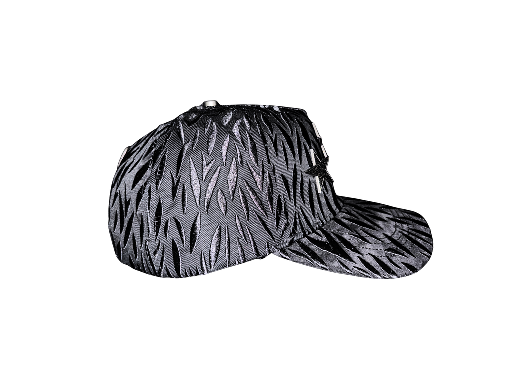 Gorra Barbas – Rockstar × CT Black – fotografía de producto 2