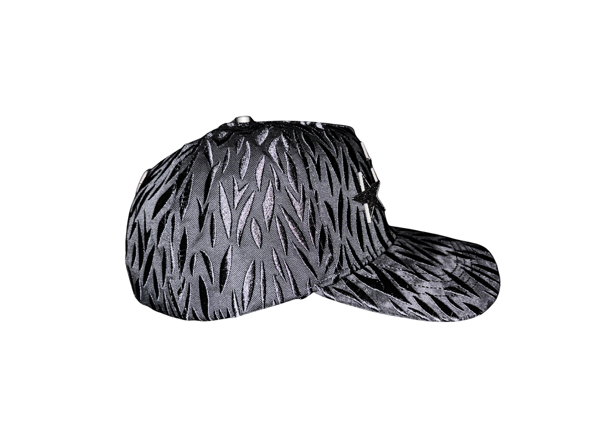Gorra Barbas – Rockstar × CT Black – fotografía de producto 2